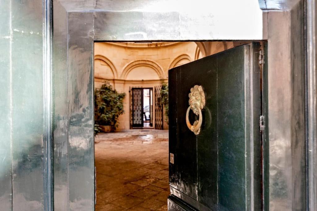 De Mari * Lecce